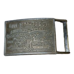 Vintage Levis belt buckle‎